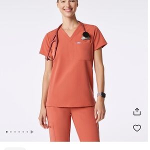 Figs Women's Short Sleeve V-Neck Scrub set - Burnt Orange